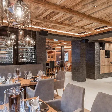 Sport- Und Genusshotel Silvretta Hotel 5*