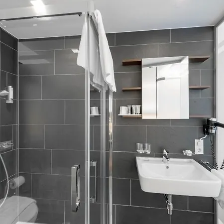 ホテル Sport- Und Genusshotel Silvretta イシュグル